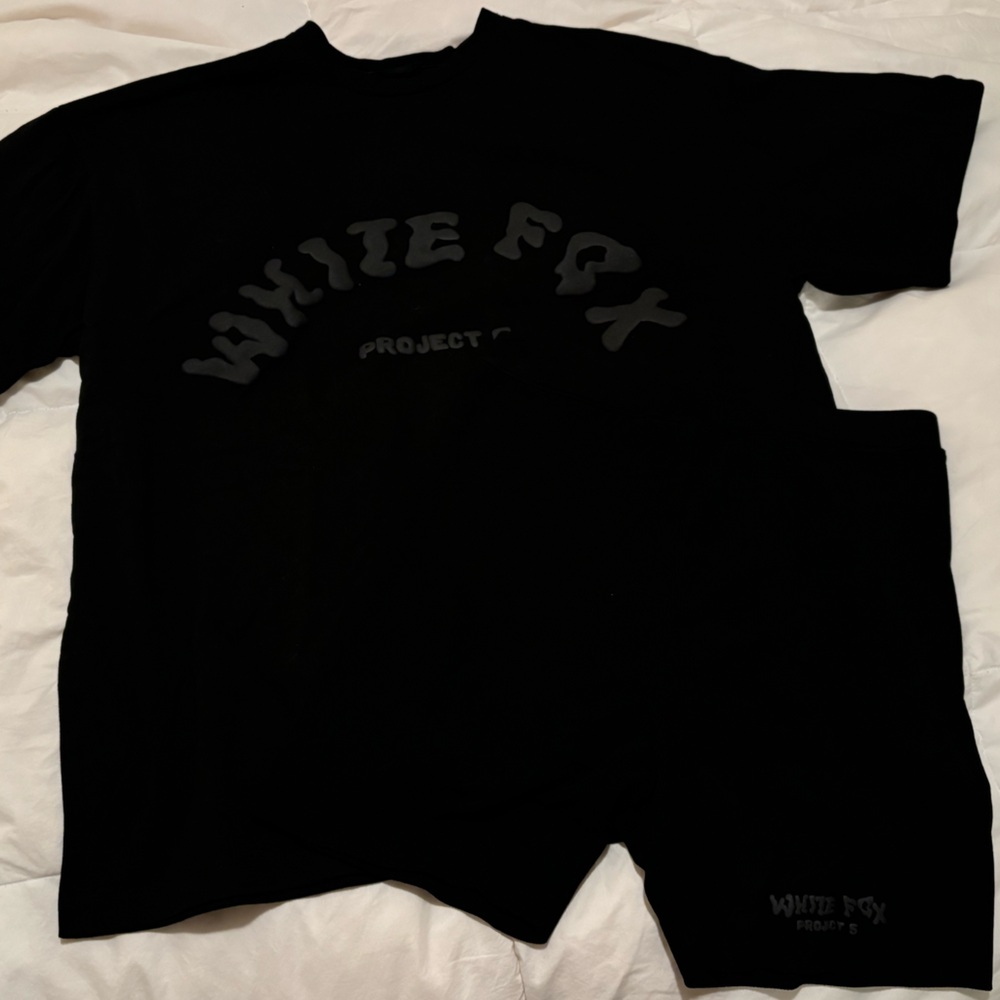 WHITEFOX Season 5 Black Oversize Tee Shorts Set White Fox Boutique S/M